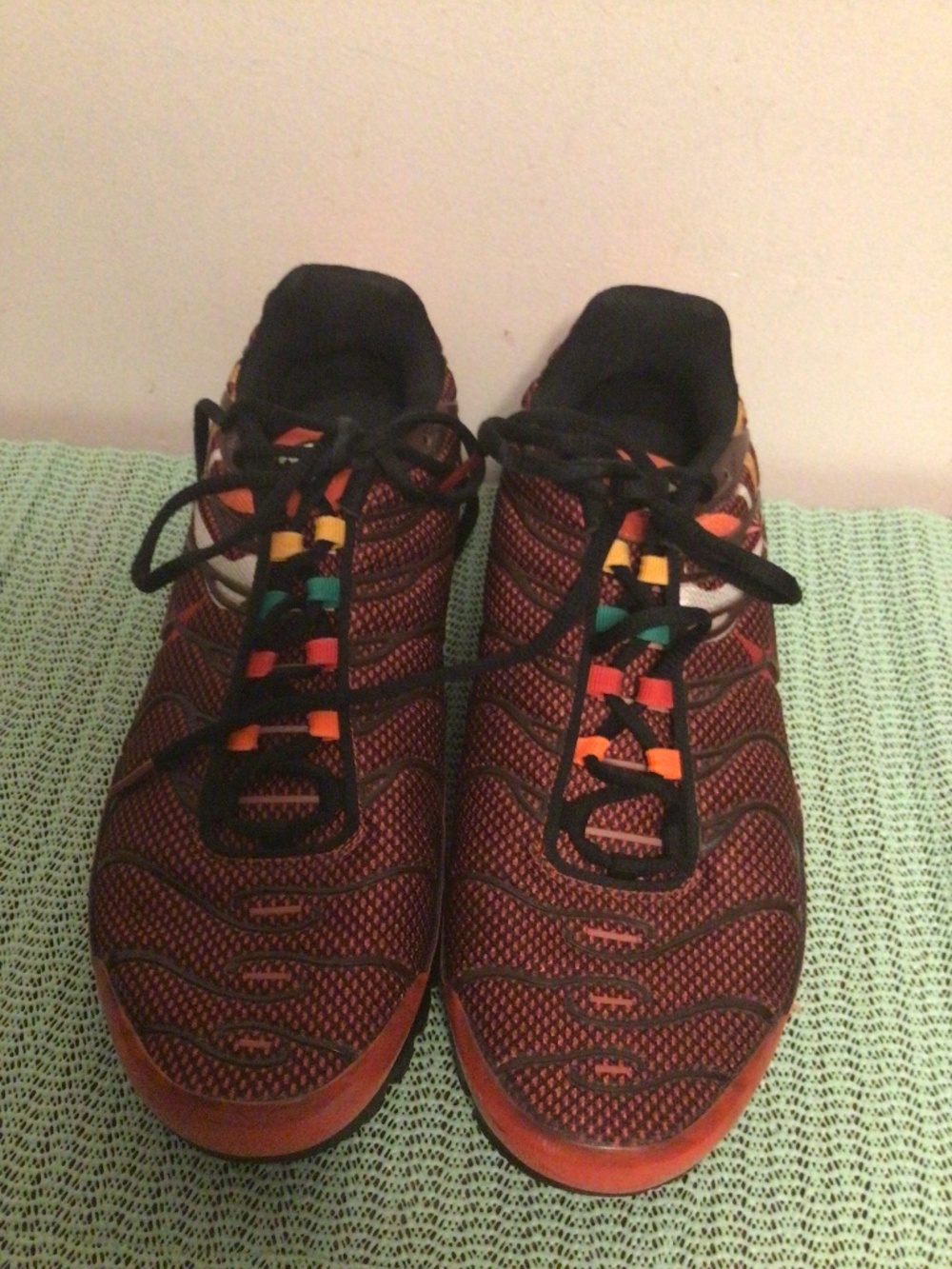 Nike Air Max Plus “Sunburst “ with pinwheel TN Air SZ  10